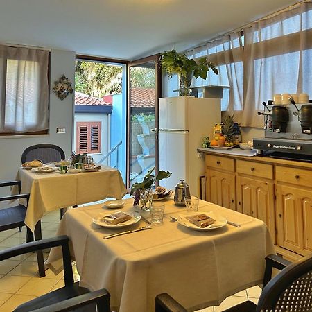 La Piazzetta Acomodação com café da manhã Giardini Naxos Exterior foto