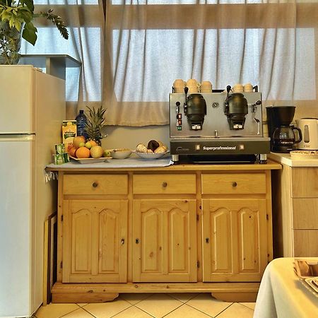 La Piazzetta Acomodação com café da manhã Giardini Naxos Exterior foto