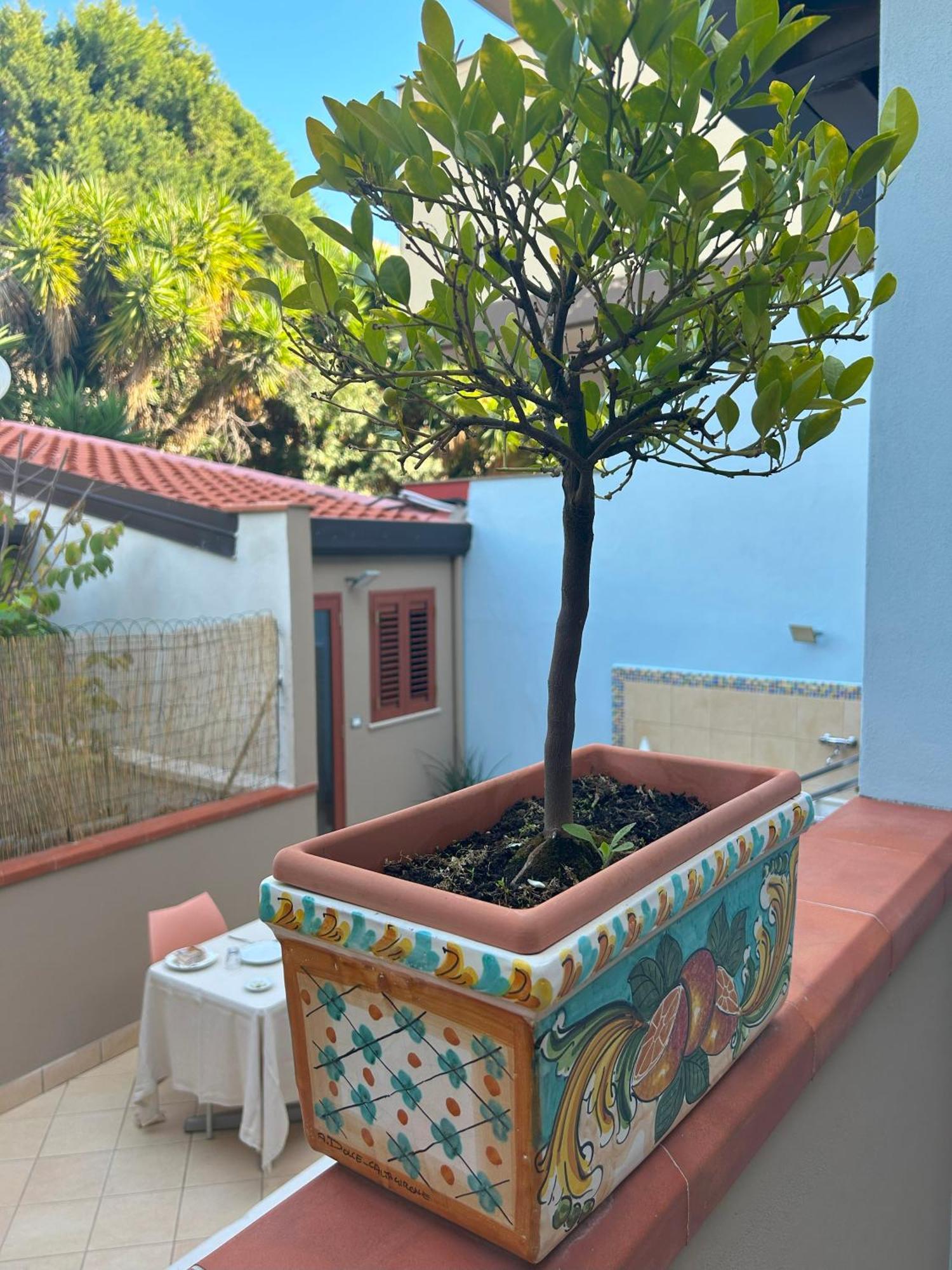 La Piazzetta Acomodação com café da manhã Giardini Naxos Exterior foto