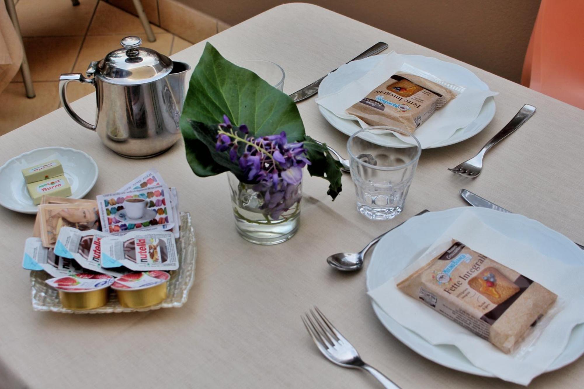 La Piazzetta Acomodação com café da manhã Giardini Naxos Exterior foto